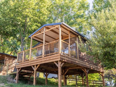 Camping de la Haute Sioule - Camping Puy-de-Dôme